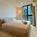 1Bedroom Apt With Rooftop Infinity Pool - The Base Height Phuket