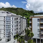 Palmetto Condominium
