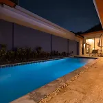 Singnature Villa Naiharn Rawai By The Sense