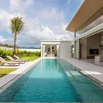 Ultra Modern Spacious Villa