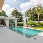 Ultra Modern Spacious Villa