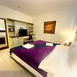 The Shades Hotel 50 Meter Beach Front