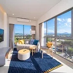 Top Floor 2Bdr In Laguna Lakeside