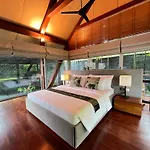 Laemsingh Villa 1 - Luxury Villa 5 Bedrooms
