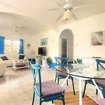 Village Beach Villa IV