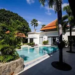 Luxury 4 Bedroom Villa 1 Minute From Laguna Phuket