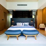 Luxury 4 Bedroom Villa 1 Minute From Laguna Phuket