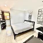 Patong Canal Villa 300