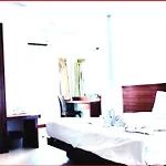 Oyo 75461 Heritage Mansion In Patong