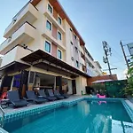 Patong V Hotel