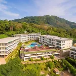 Brandnew, Spacious 65M2 Full Seaview Apartment, Large Pool, 300M From Karon Beach