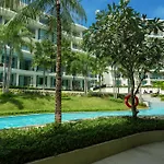 Modern Studio 5-Star 3 Pools Gym