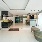 Yenna Apartment