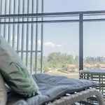 Cassia 2 Bedroom Lake&Road View Apt By Nla