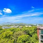 Condo With Roof Top Sea View