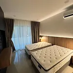 Villa Charming Vibe Nai Harn