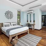 Beautiful Villa Within 5 Min Walk To Bangtao Beach !