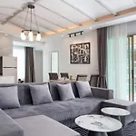 New Luxury Villas In Rawai
