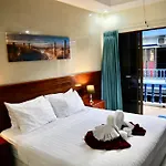 The Club Inn - Kamala Beach