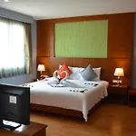 Elite Suites Patong By Bauman Residence