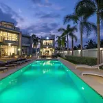 Modern Comfort In Paradise - Villa Argent 6 With 3Br And Access To Tropical Pool