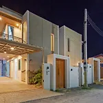Classic Modern Pool Villas Rawai 3Br