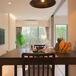 Spacious Apartments With Panoramic View In Laguna