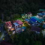 私人泳池 芭东海景 绝美落日 四卧别墅
