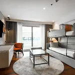 Radisson Red Phuket Patong Beach