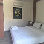 Phuket Meet Holiday Hotel 普吉岛相遇花园度假酒店