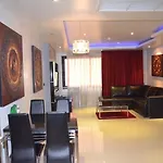 Absolute Bangla Suites Private Host