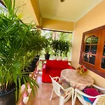 Rose Bungalow At Ya Nui Beach