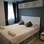 Well Located Condo-1Br T1-Nv-203