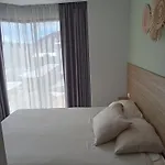 Modern Condo - 1Br T3-528