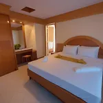 Hack Patong Beach Hotel