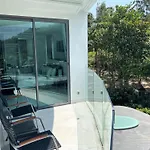 Private Apartment At Twin Sands By Lofty