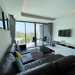 Private Apartment At Twin Sands By Lofty
