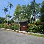 Villa Dominika, 1 Bed With Private Pool & Jacuzzi