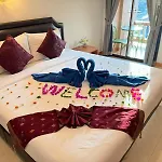 Eva Room