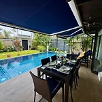Henia Villa By G Estate Phuket