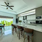 Villa Destiny - Luxury Villa Near Nai Harn Beach