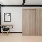 New & Modern, Loft Style 4Br Villa Sunset Garden 3, 12M Salt Pool, Just 10Min Drive Naiharn Beach