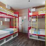 OYO 1074 Fin Hostel
