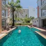 638 Top Floor 2 Brs2Baths 1Km Walking To Beach