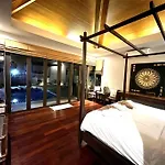 Villa Mandaya - Calm 3 Bedrooms Villa With Pool