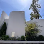Mandla Villas Collection, White Anda Naiharn