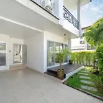 Loft Style 3-Br Corner Private Pool Villa