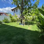 Boat Avenue 4 Bed Pool Villa Sleep 8