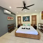 Angie Villa By G Estate Phuket