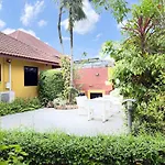 Family Bungalow Kamala